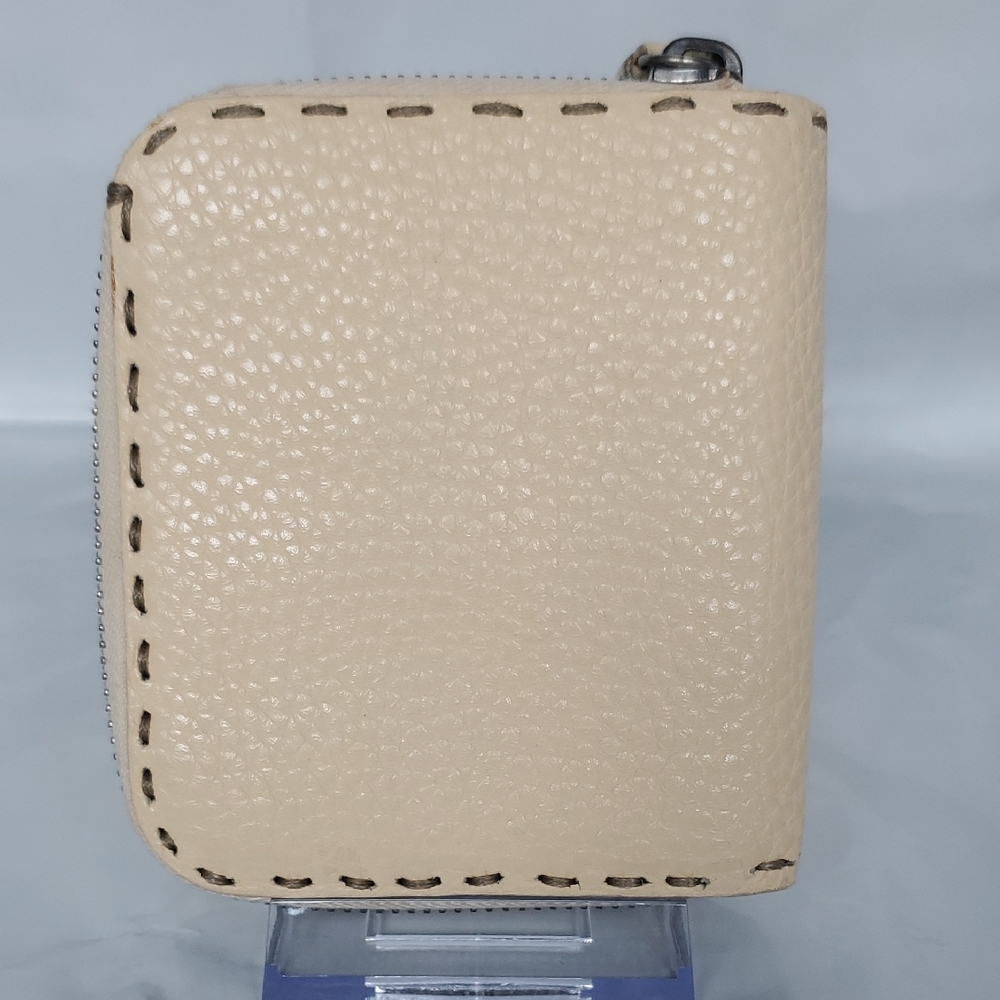 FENDI Selleria Cream Leather Wallet - Picture 2 of 15